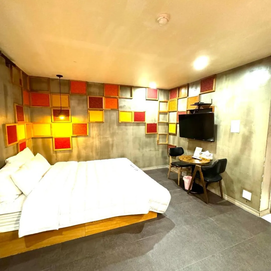 Yeonsan In Hotel Busan