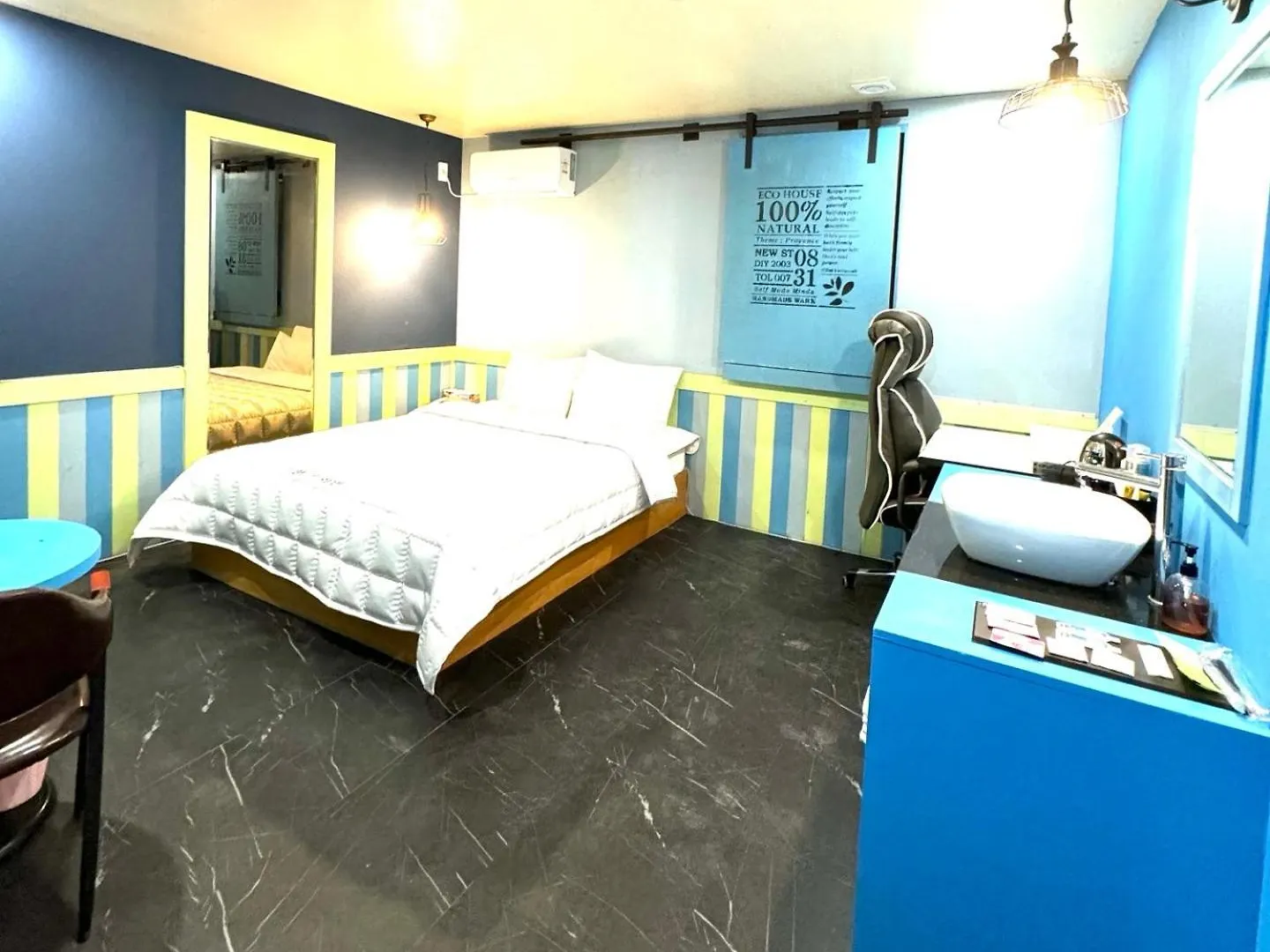 בוסאן Yeonsan In Hotel 0*,